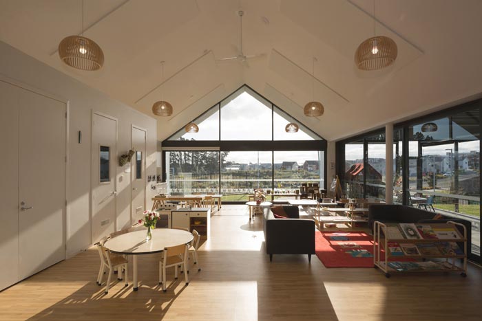 小區(qū)幼兒早教中心設(shè)計裝修效果圖-第5張圖片-上海古都建筑設(shè)計集團(tuán)