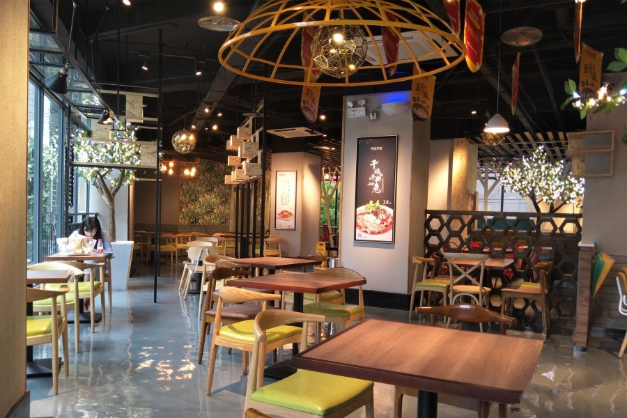 開(kāi)飯小餐飲店裝修效果圖-第4張圖片-上海古都建筑設(shè)計(jì)集團(tuán)