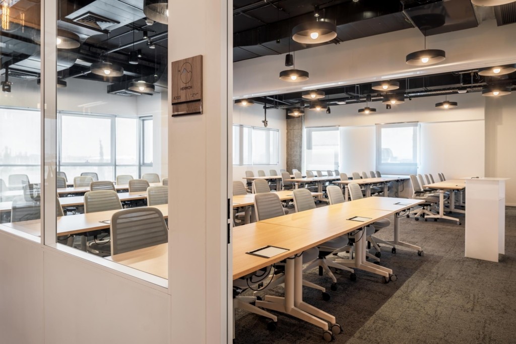 徐匯辦公室裝修金融管理咨詢裝修設(shè)計(jì)-第2張圖片-上海古都建筑設(shè)計(jì)集團(tuán)