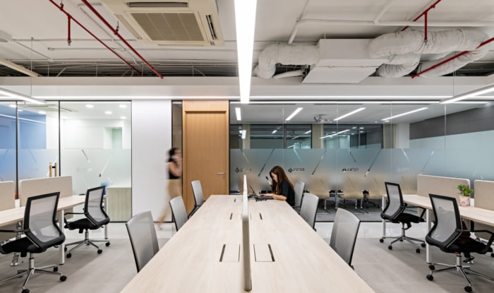 浦東新區(qū)外貿(mào)咨詢公司辦公室裝修設(shè)計-第3張圖片-上海古都建筑設(shè)計集團