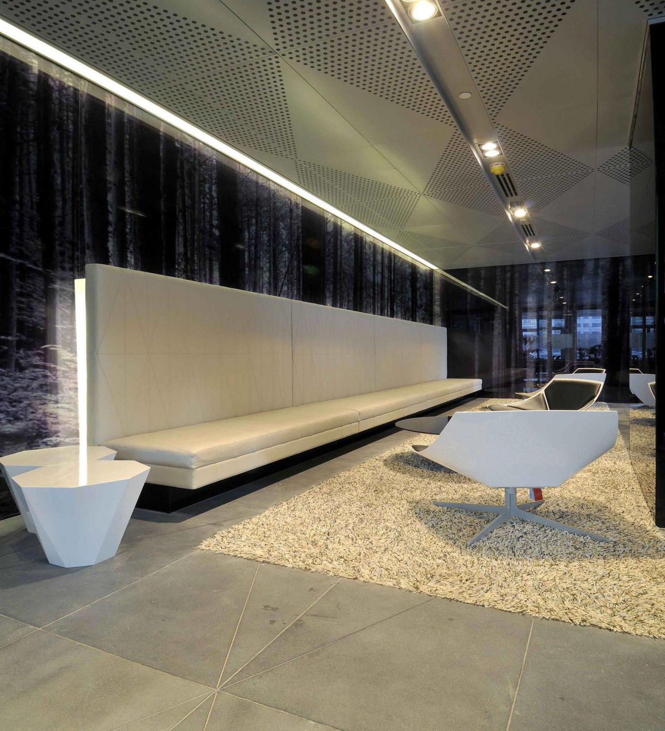 徐匯區(qū)300平辦公室裝修現代時尚風格設計-第3張圖片-上海古都建筑設計集團