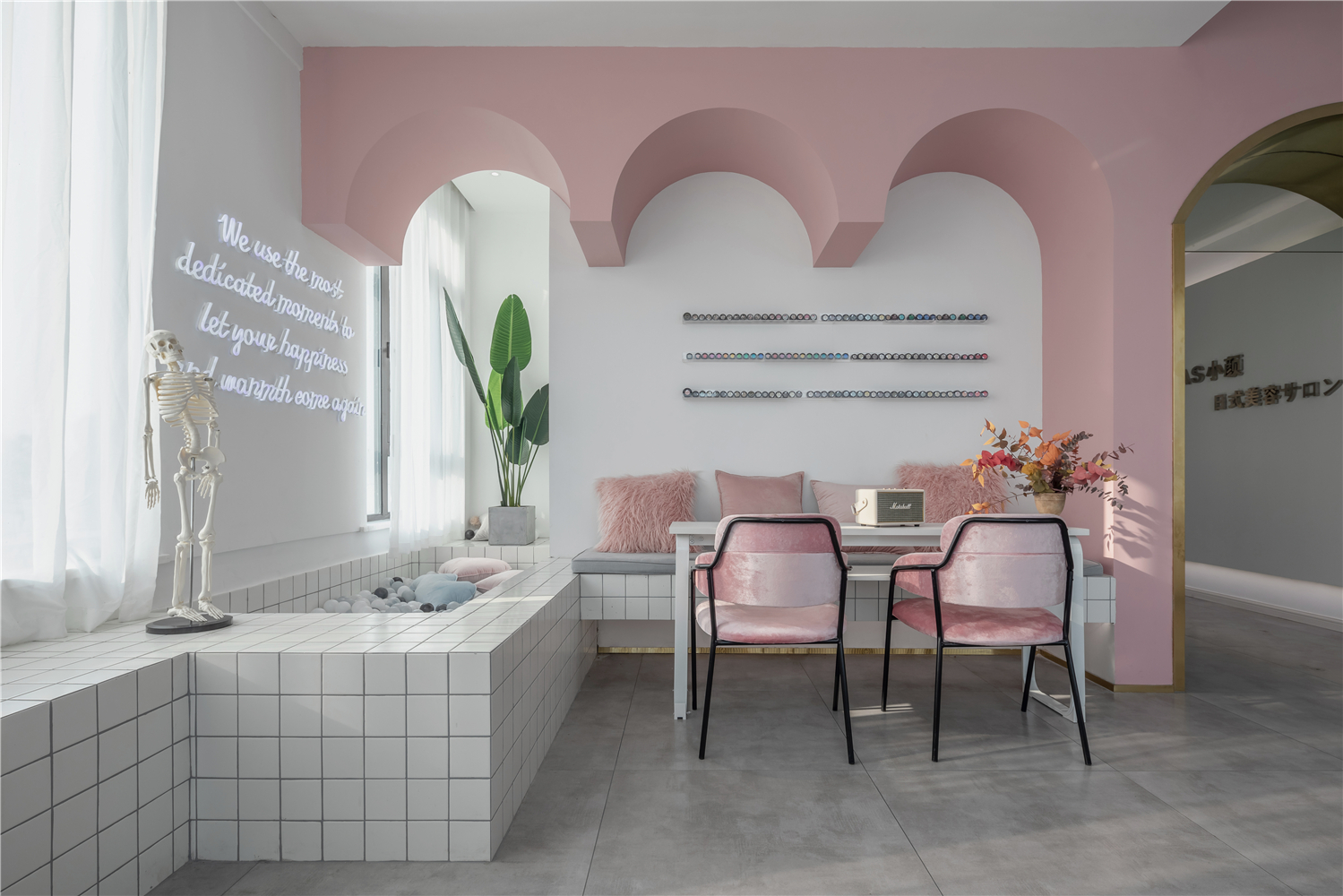 長寧區(qū)120平美容店辦公室裝修設(shè)計-第4張圖片-上海古都建筑設(shè)計集團(tuán) 長寧區(qū)120平美容店辦公室裝修設(shè)計-第4張圖片-上海古都建筑設(shè)計集團(tuán)