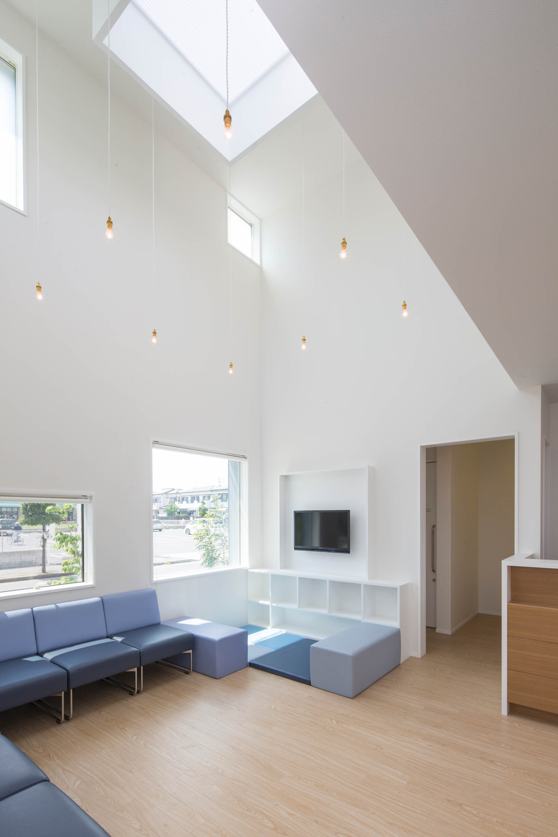 上海辦公室裝修牙醫(yī)辦公室簡(jiǎn)約風(fēng)格裝修設(shè)計(jì)-第1張圖片-上海古都建筑設(shè)計(jì)集團(tuán) 上海辦公室裝修牙醫(yī)辦公室簡(jiǎn)約風(fēng)格裝修設(shè)計(jì)-第1張圖片-上海古都建筑設(shè)計(jì)集團(tuán)