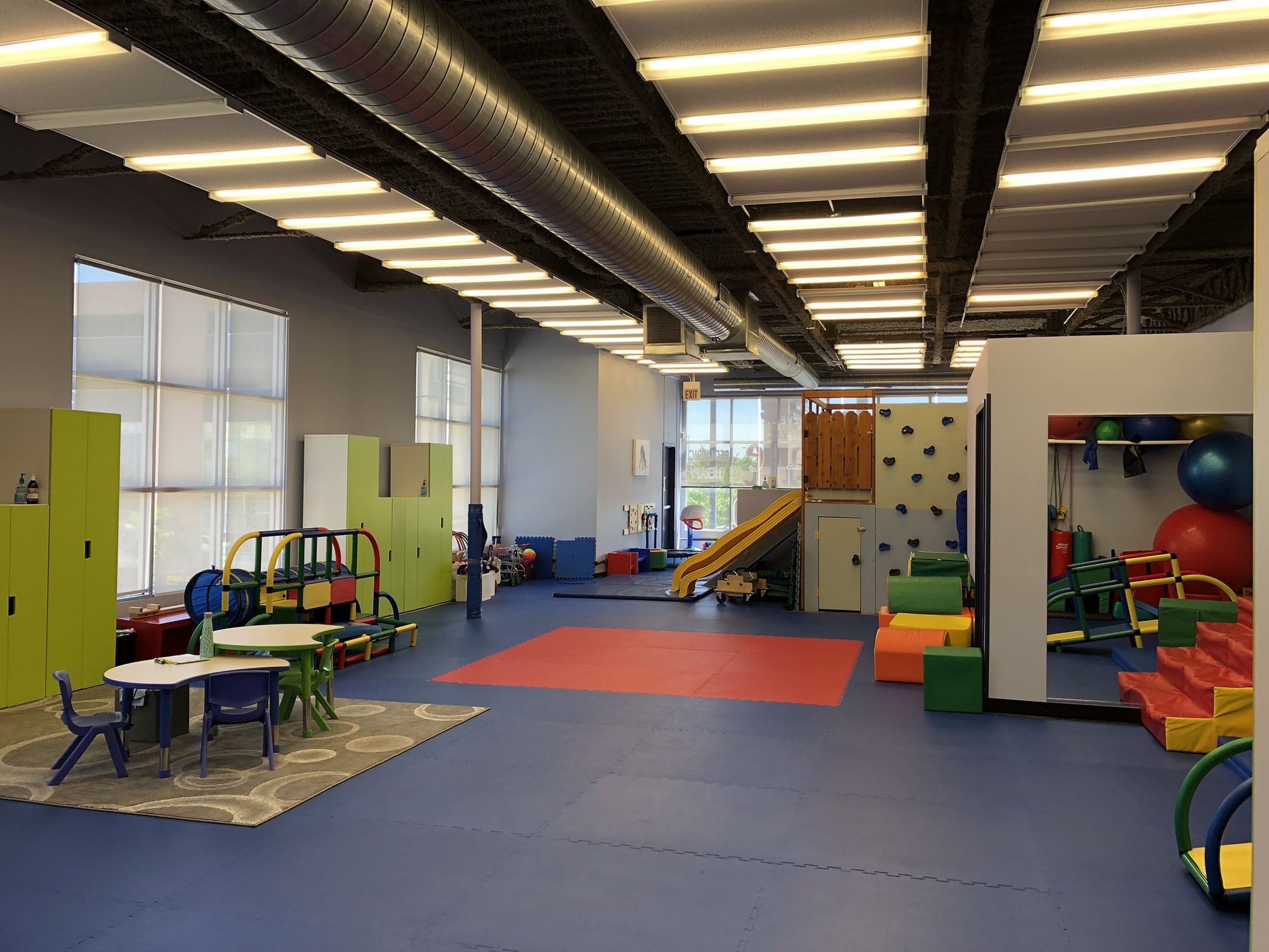 嘉定區(qū)辦公室裝修400平兒童訓練館裝修設計-第2張圖片-上海古都建筑設計集團