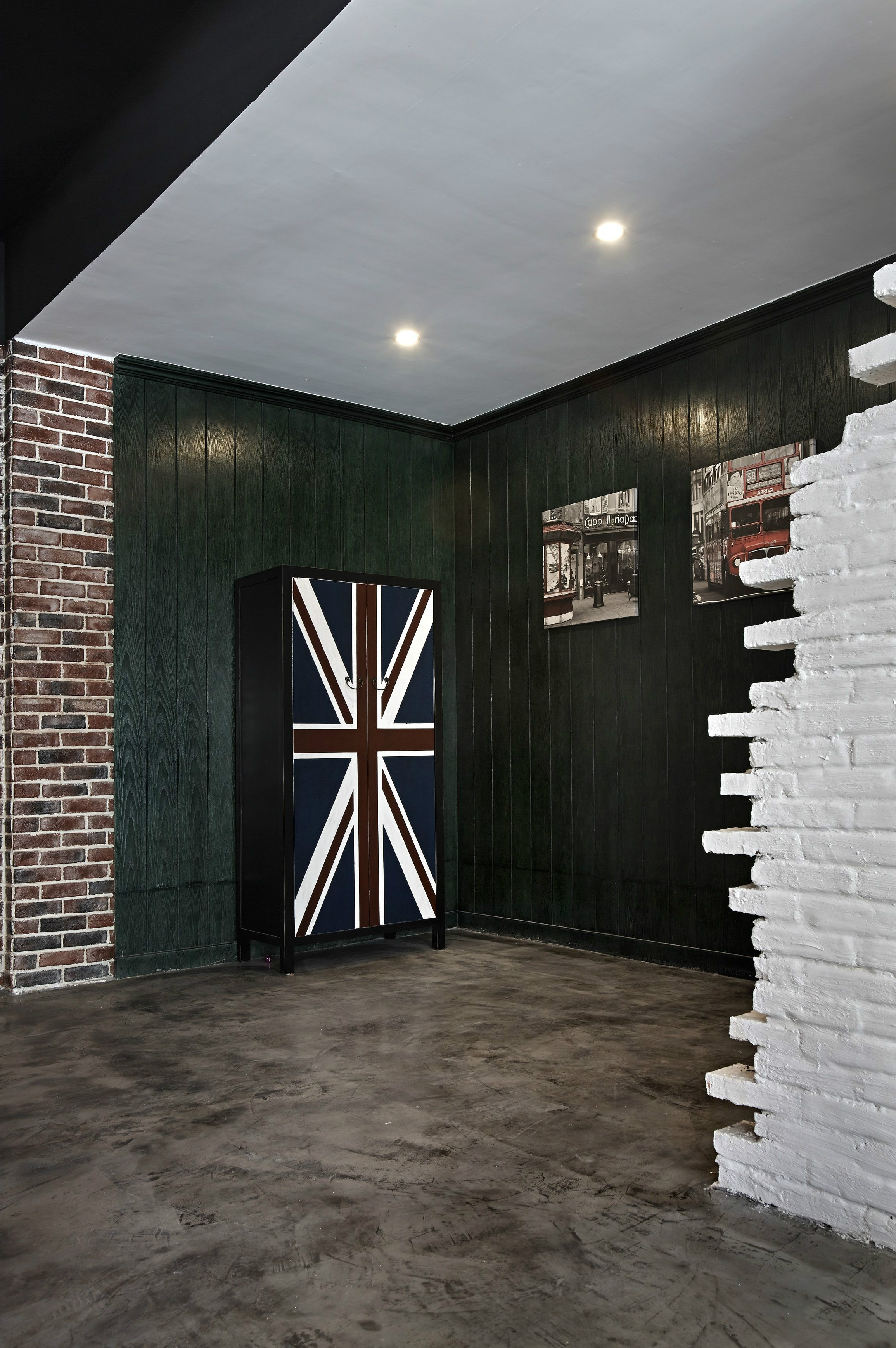 上海辦公室裝修英式風(fēng)格設(shè)計(jì)-第6張圖片-上海古都建筑設(shè)計(jì)集團(tuán) 上海辦公室裝修英式風(fēng)格設(shè)計(jì)-第6張圖片-上海古都建筑設(shè)計(jì)集團(tuán)