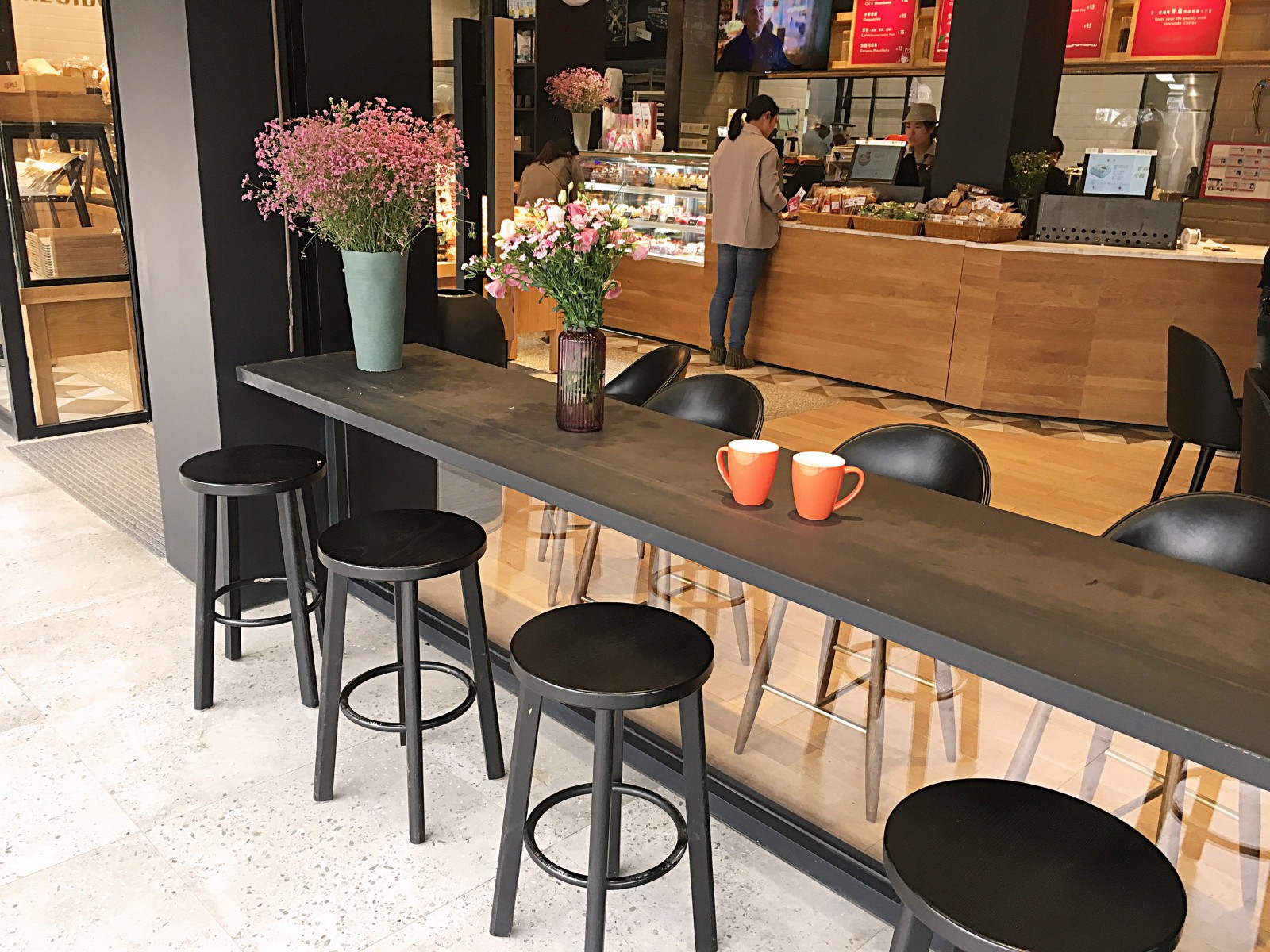 黃浦區(qū)120平蛋糕店裝修設(shè)計-第3張圖片-上海古都建筑設(shè)計集團 黃浦區(qū)120平蛋糕店裝修設(shè)計-第3張圖片-上海古都建筑設(shè)計集團