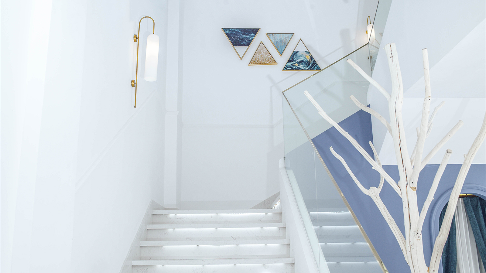 輕奢風(fēng)格婚紗店裝修設(shè)計-第2張圖片-上海古都建筑設(shè)計集團(tuán)