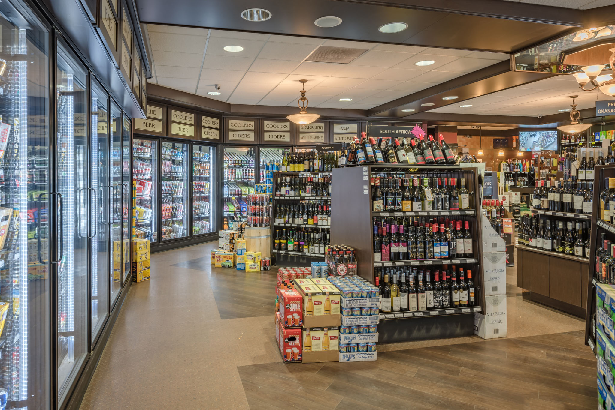 現(xiàn)代工業(yè)風(fēng)酒莊裝修設(shè)計(jì)-第1張圖片-上海古都建筑設(shè)計(jì)集團(tuán)