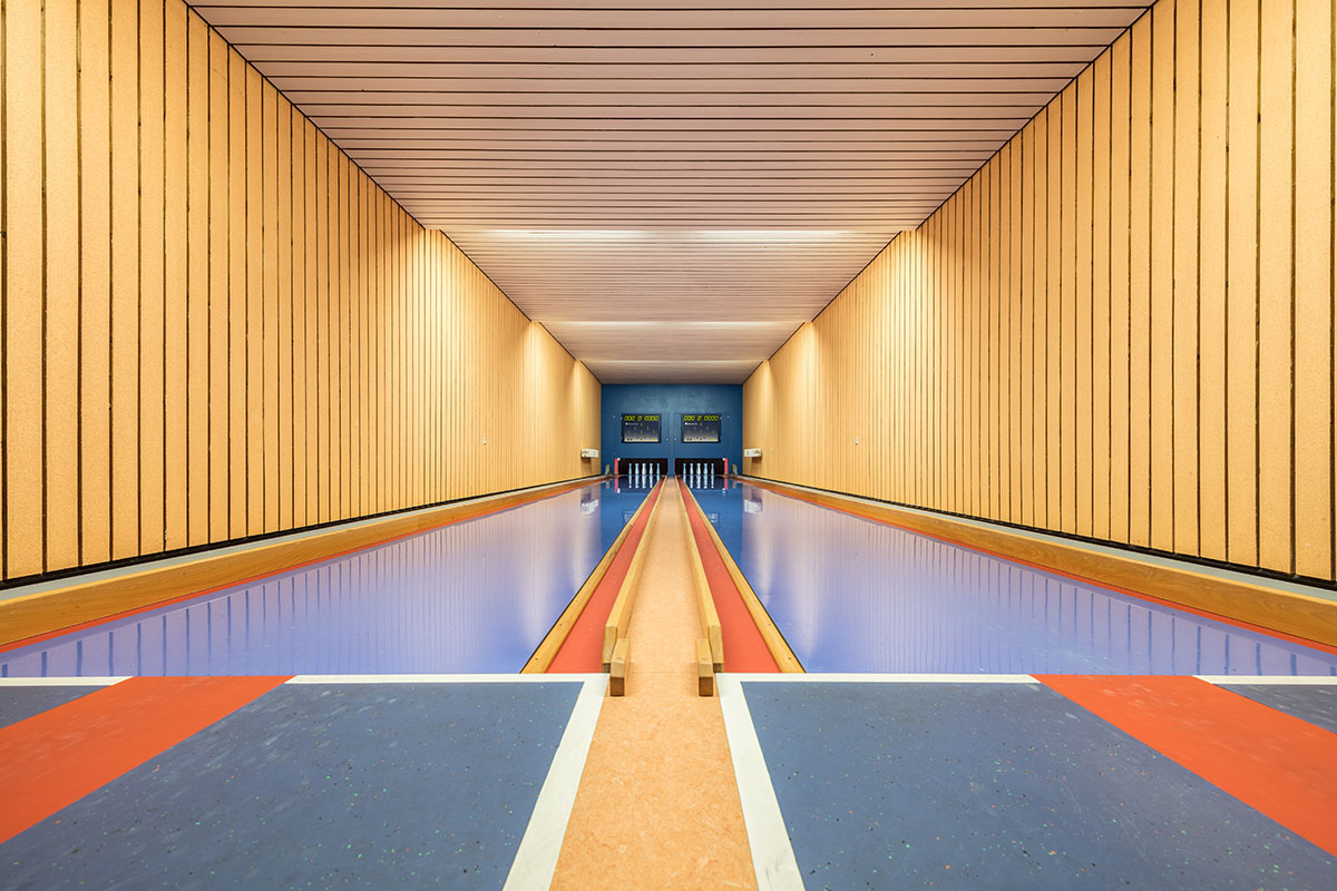 原木風(fēng)格保齡球館裝修設(shè)計-第1張圖片-上海古都建筑設(shè)計集團(tuán)