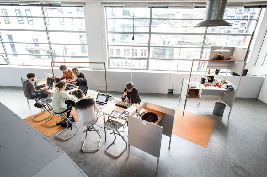 大型簡(jiǎn)約工業(yè)風(fēng)辦公室裝修設(shè)計(jì)-第9張圖片-上海古都建筑設(shè)計(jì)集團(tuán) 大型簡(jiǎn)約工業(yè)風(fēng)辦公室裝修設(shè)計(jì)-第9張圖片-上海古都建筑設(shè)計(jì)集團(tuán)