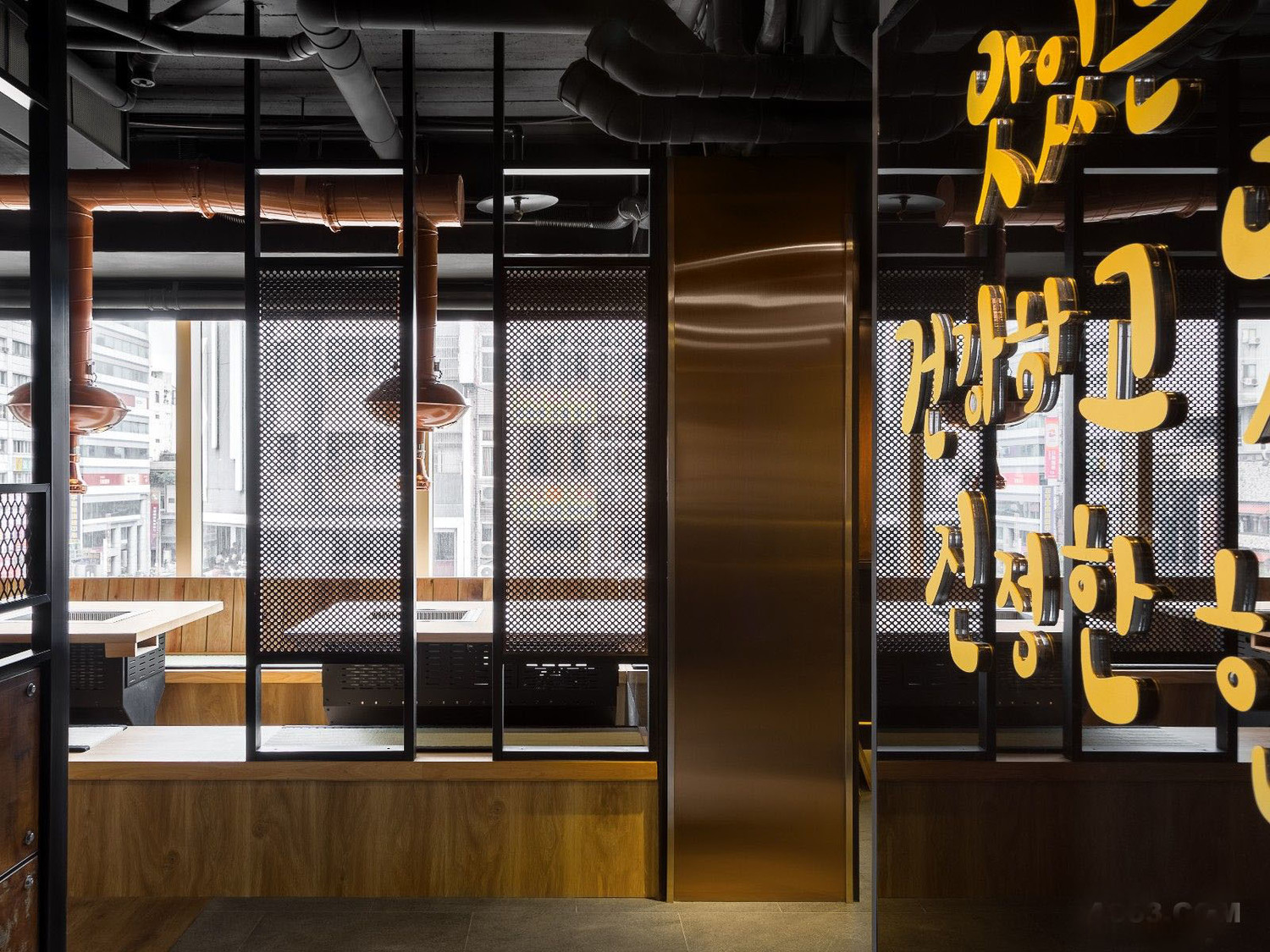 現(xiàn)代簡約工業(yè)風(fēng)韓式烤肉店裝修設(shè)計-第2張圖片-上海古都建筑設(shè)計集團