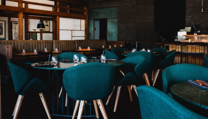 青浦區(qū)日料餐廳裝修設(shè)計效果圖-第2張圖片-上海古都建筑設(shè)計集團