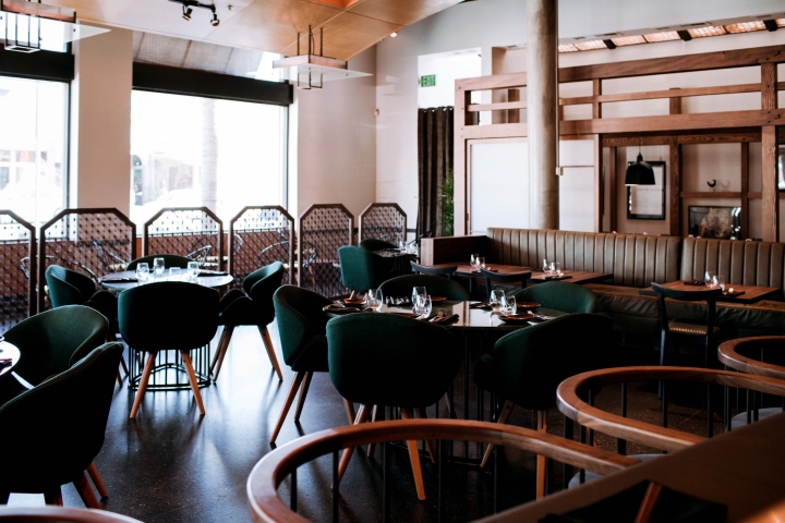 青浦區(qū)日料餐廳裝修設(shè)計效果圖-第3張圖片-上海古都建筑設(shè)計集團