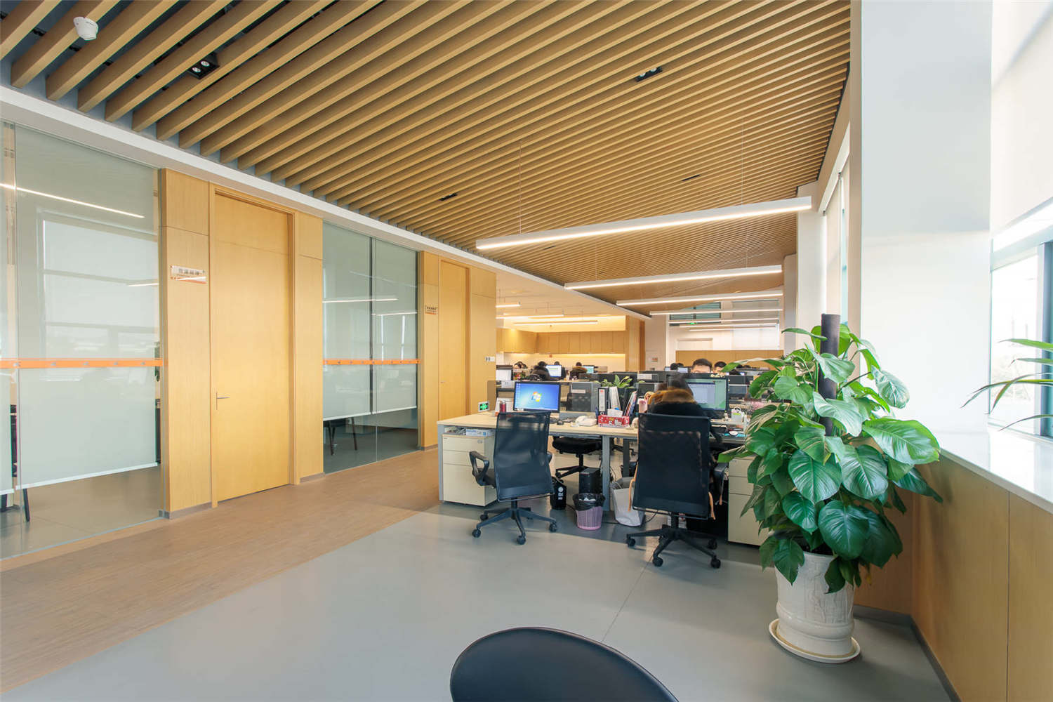 投資管理公司辦公室裝修設(shè)計(jì)-第4張圖片-上海古都建筑設(shè)計(jì)集團(tuán)