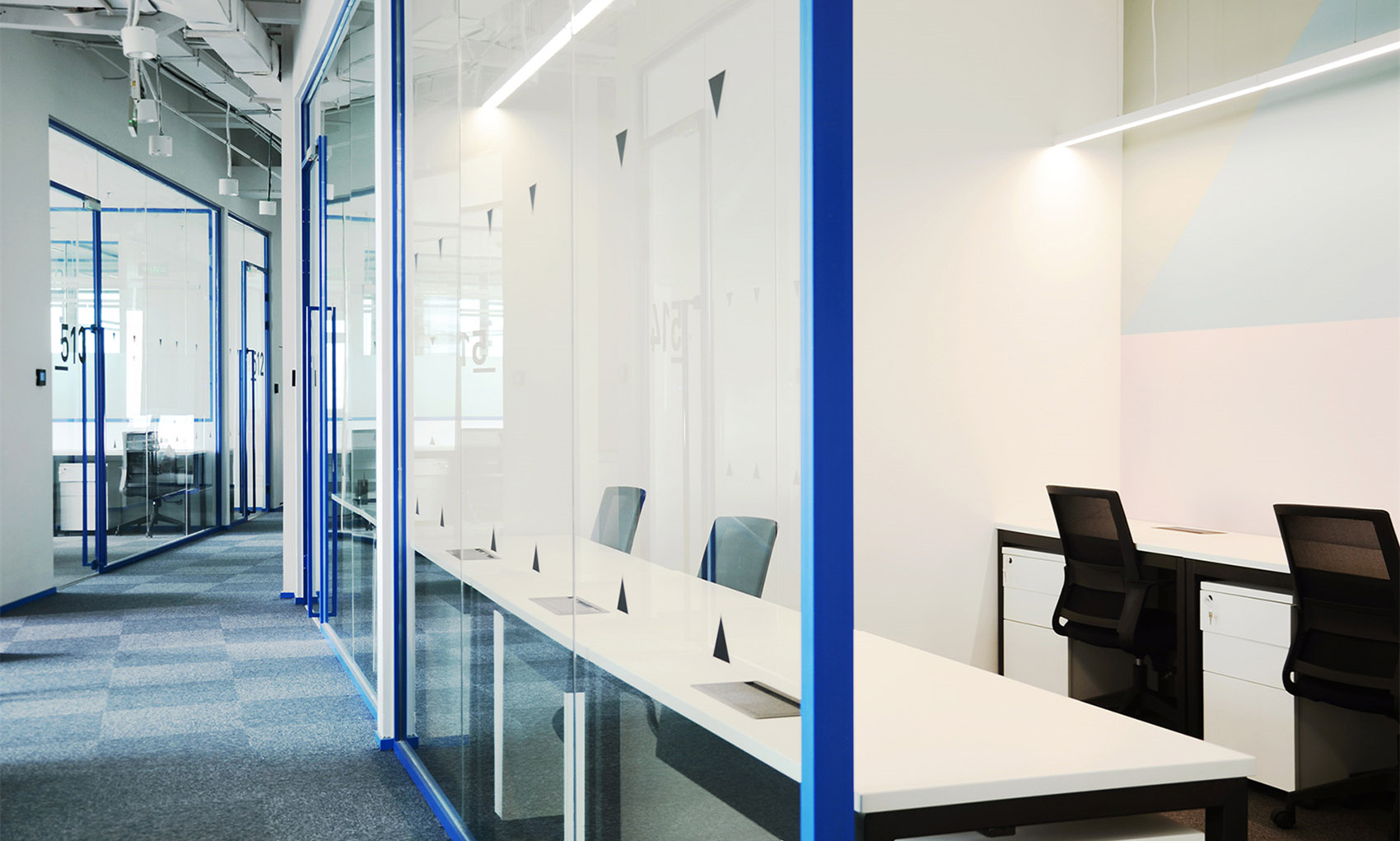 工業(yè)建筑風(fēng)格辦公室裝修設(shè)計-第5張圖片-上海古都建筑設(shè)計集團(tuán)