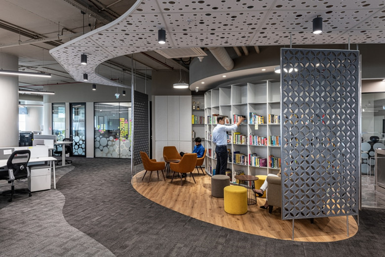 廣告營(yíng)銷(xiāo)公司辦公室裝修圖片-第2張圖片-上海古都建筑設(shè)計(jì)集團(tuán)