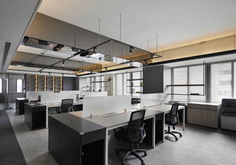 180平米工業(yè)風(fēng)辦公空間裝修設(shè)計圖-第2張圖片-上海古都建筑設(shè)計集團